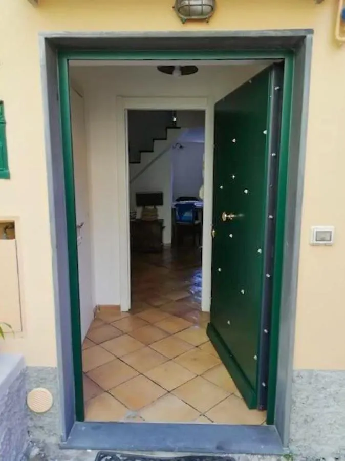 Casa Sulla Spiaggia Di Boccadasse Genoa