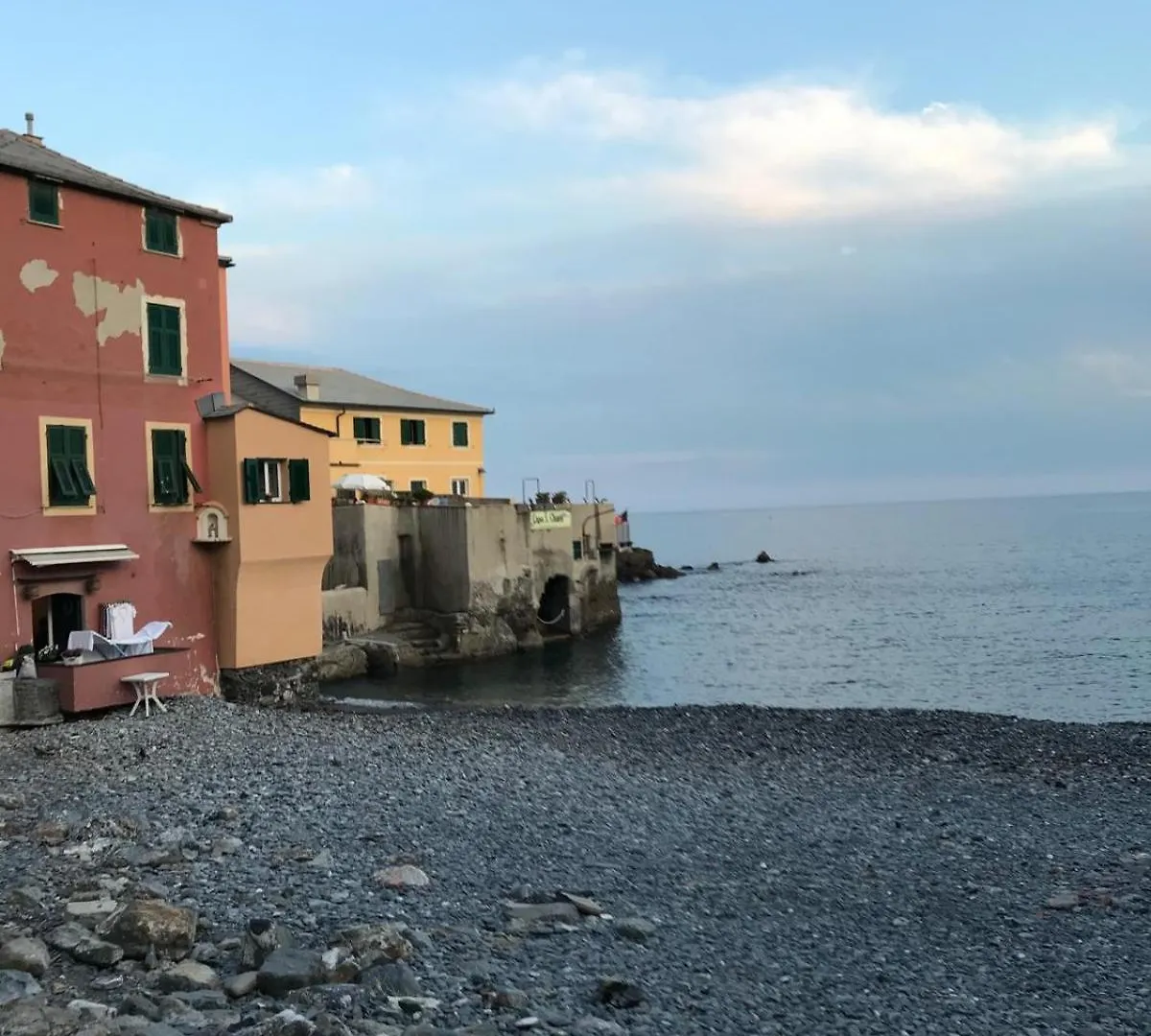 Apartment Casa Sulla Spiaggia Di Boccadasse Genoa