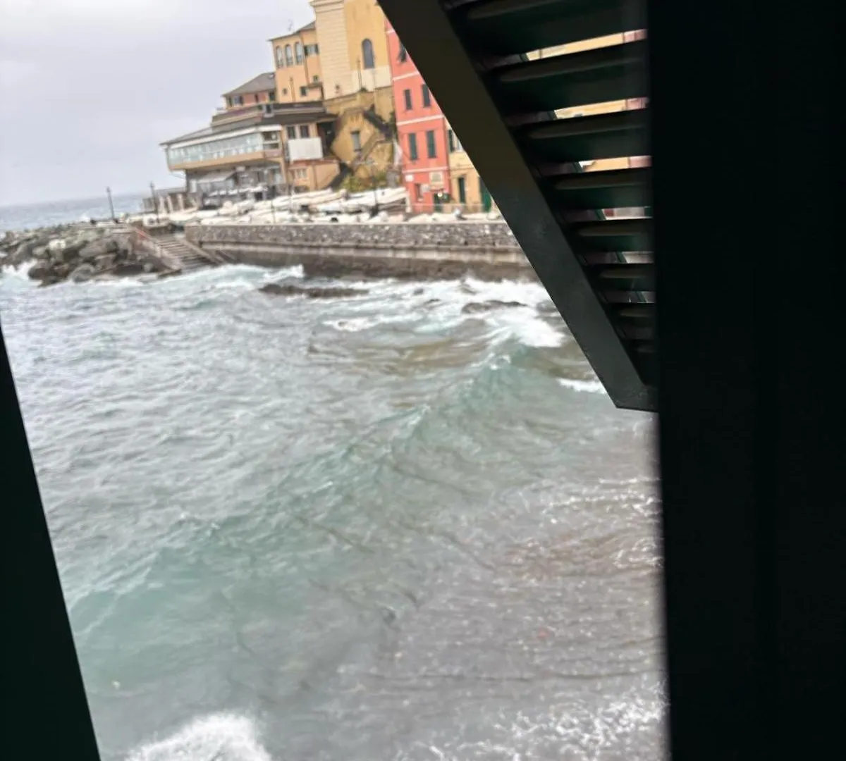 Apartment Casa Sulla Spiaggia Di Boccadasse Genoa
