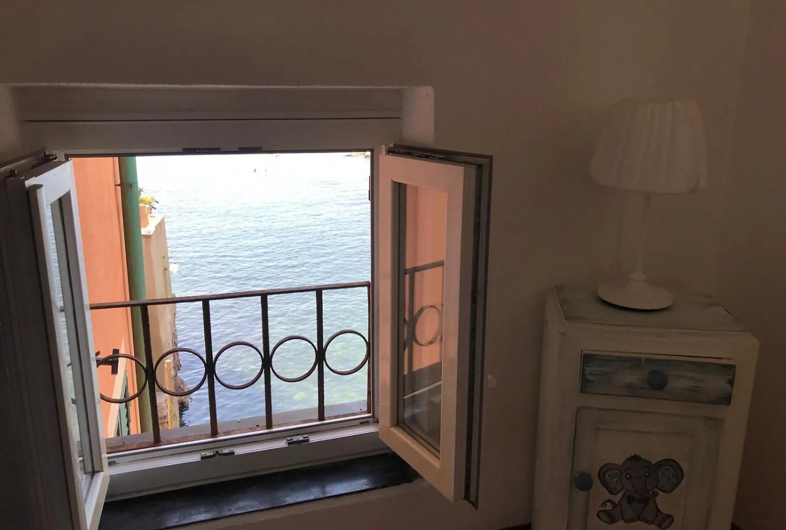 Casa Sulla Spiaggia Di Boccadasse Genoa Apartment